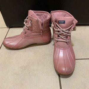 BOOTS SALE-Pink Sperry Women boots size 6